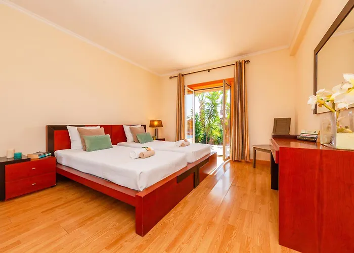 California By Algarve Vacation Villa *