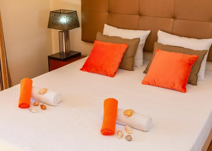 California By Algarve Vacation Villa *