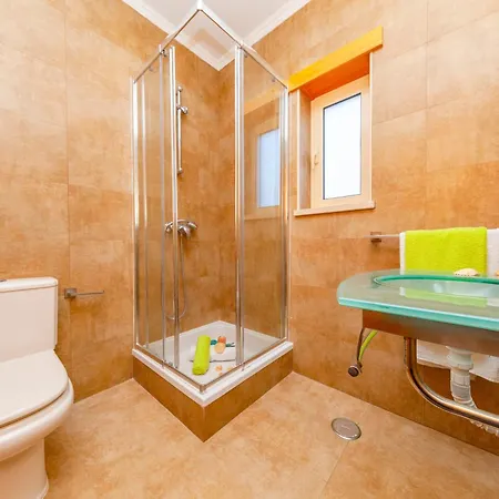 California By Algarve Vacation Villa